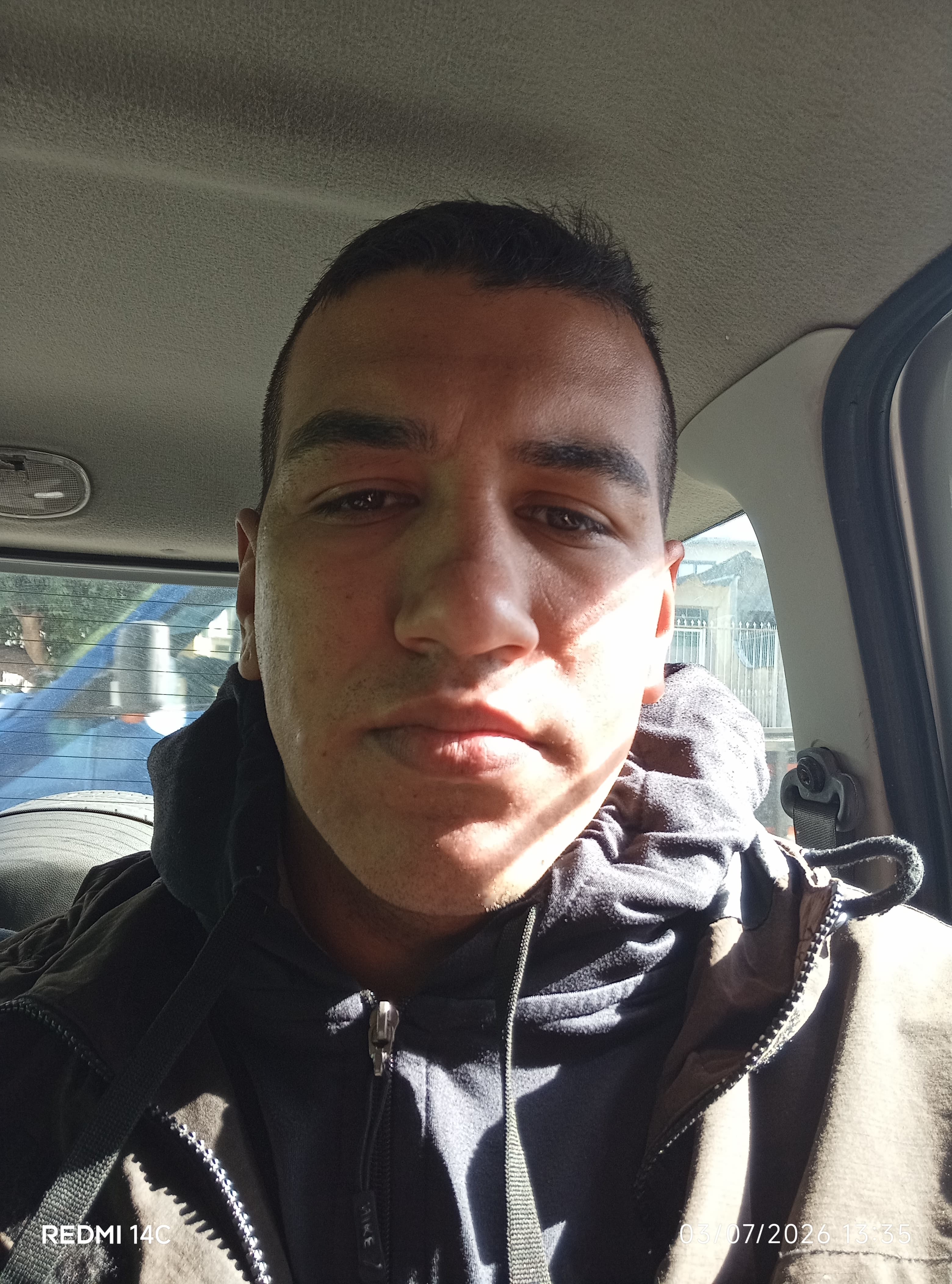 Foto de perfil de CLAUDENIR SANTOS DE ARAUJO JUNIOR